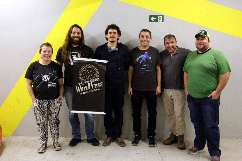 Participantes do WordPress Translation Day 4 em Curitiba