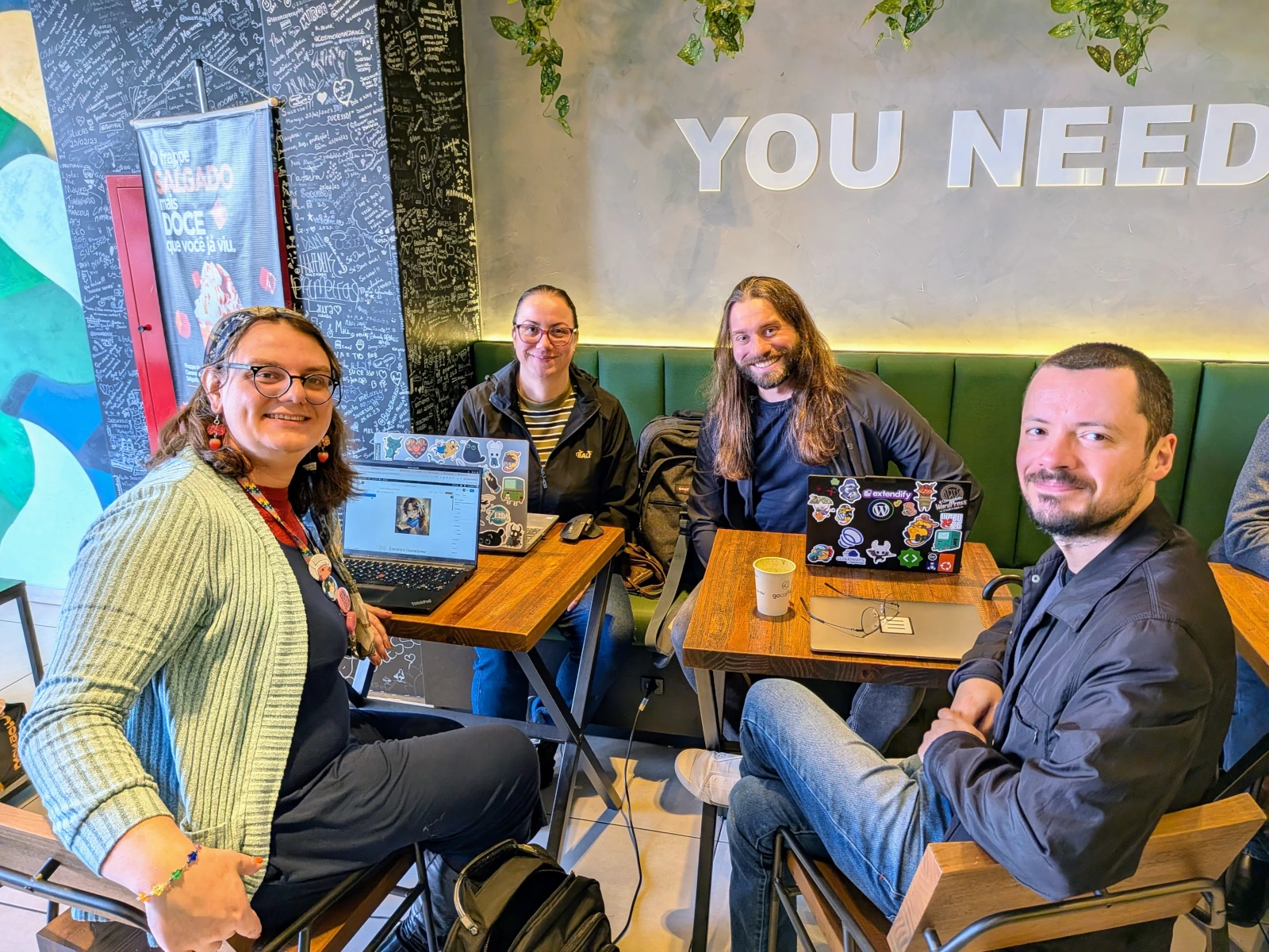 Site com Café (Homebrew Website Club Curitiba): Encontro #12
